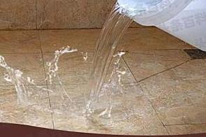 代县漏水维修 免砸砖防水材料该如何施工