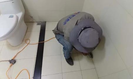 代县卫生间补漏
